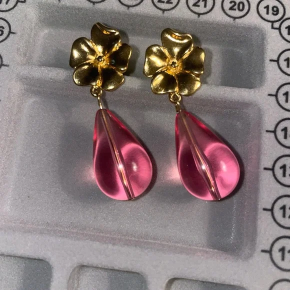 Trifari Gold and Pink Teardrop Earrings - Picture 6 of 6